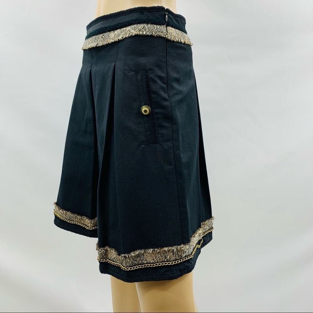 BCBGMaxAzria Kailin Black Gold Chain Pleated Skirt - Picture 3 of 7